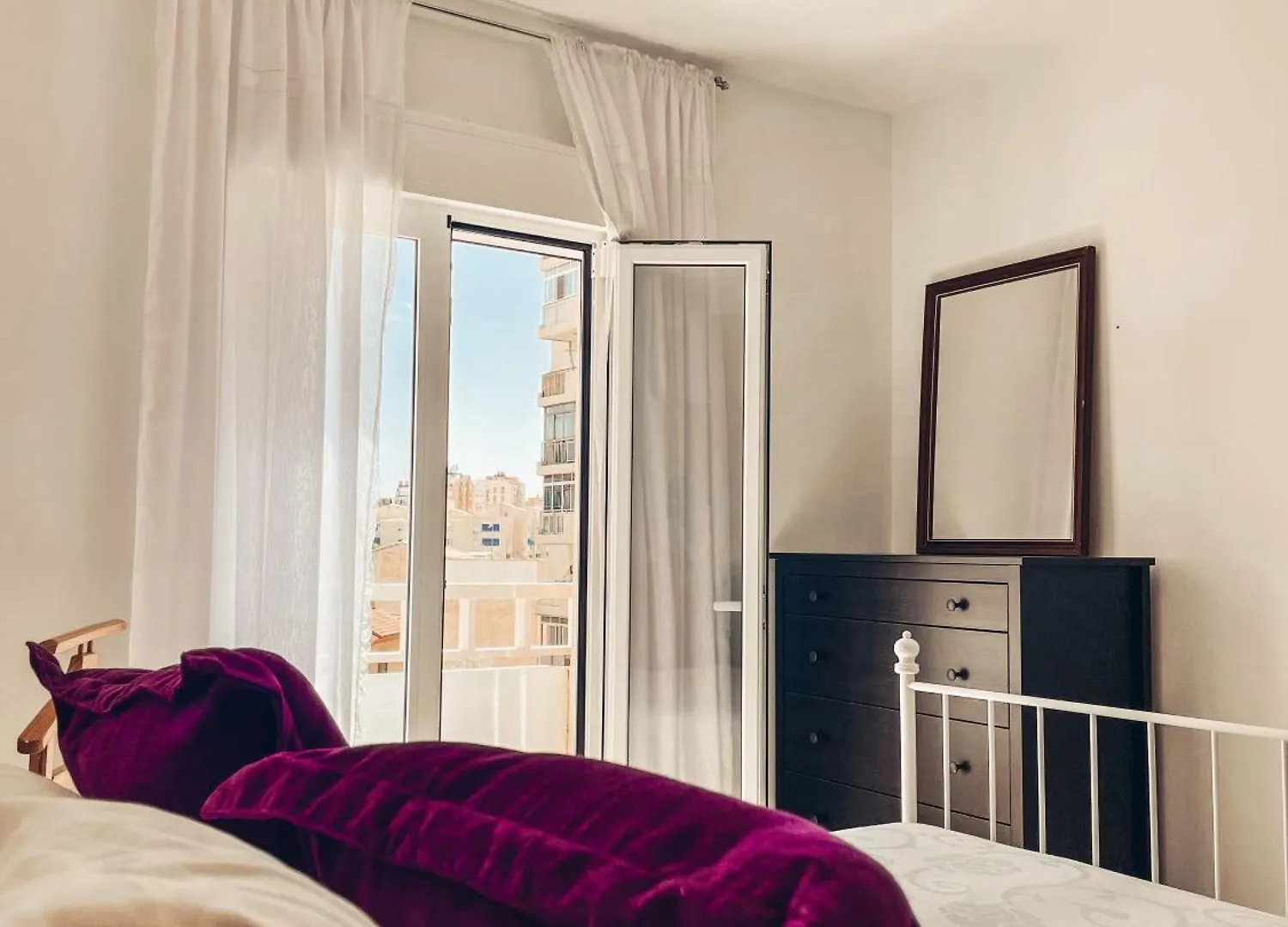Heart Of Malaga Shiny & Vintage Apartment Spain