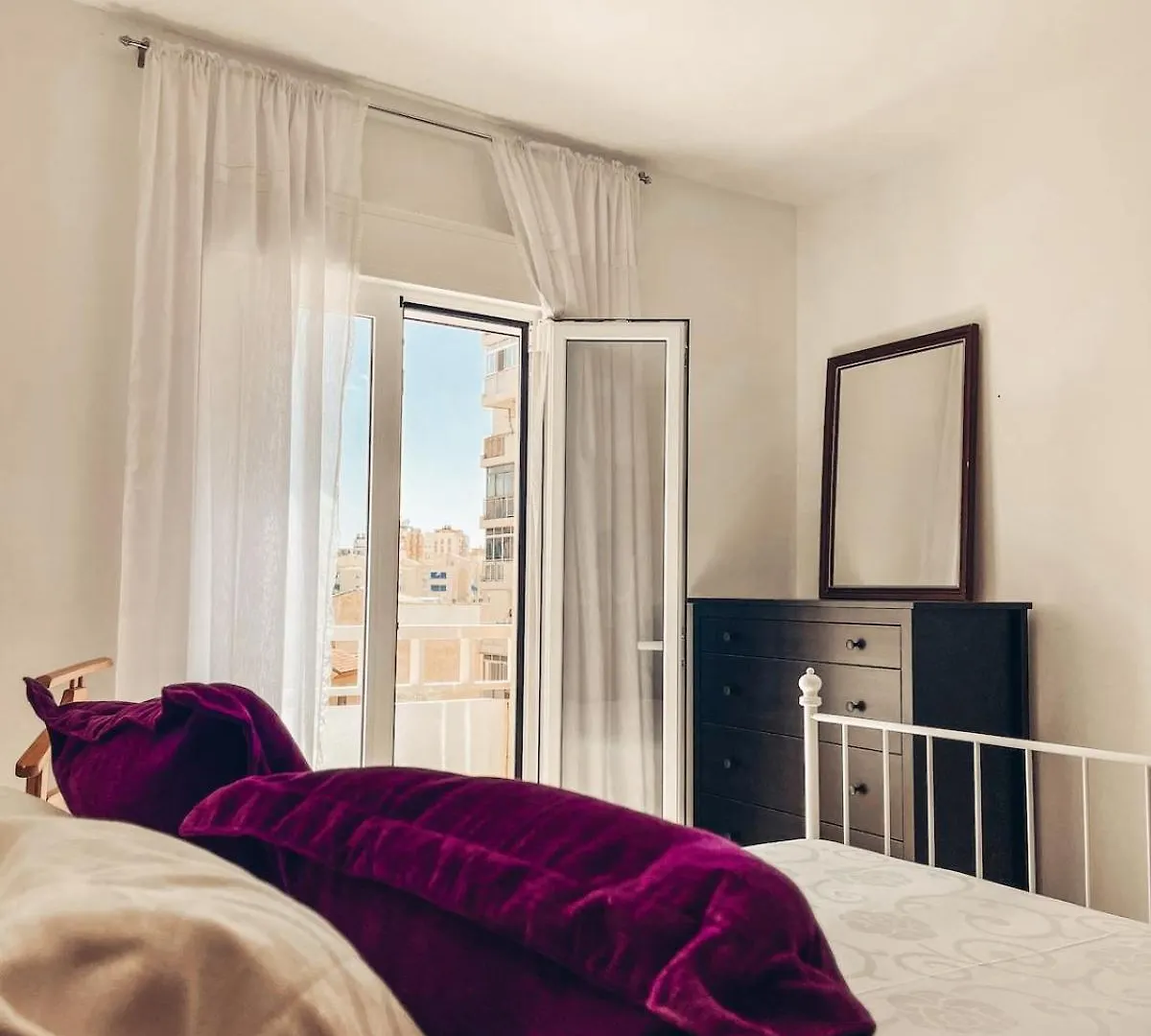 Heart Of Malaga Shiny & Vintage Apartment